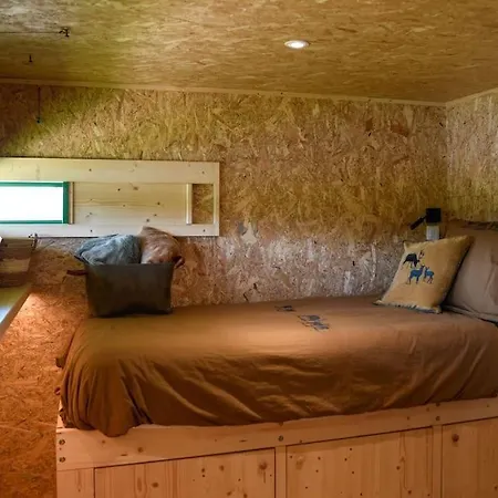 Chalet Les 1000 Ailes, Atypique